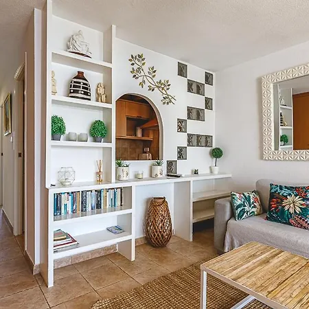 Lovely Flat On The - Awesome View Apartment